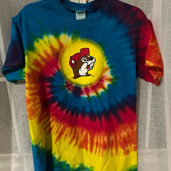 Buc-ee’s Tie Dye T-Shirt PEACE LOVE BEAVER NUGGETS Bucees TAG Medium - Picture 1 of 4